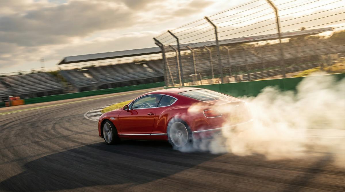 大象传媒宾利GT改装视频